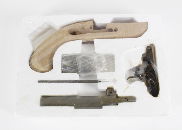 CVA KA704 Colonial Pistol Kit Percussion