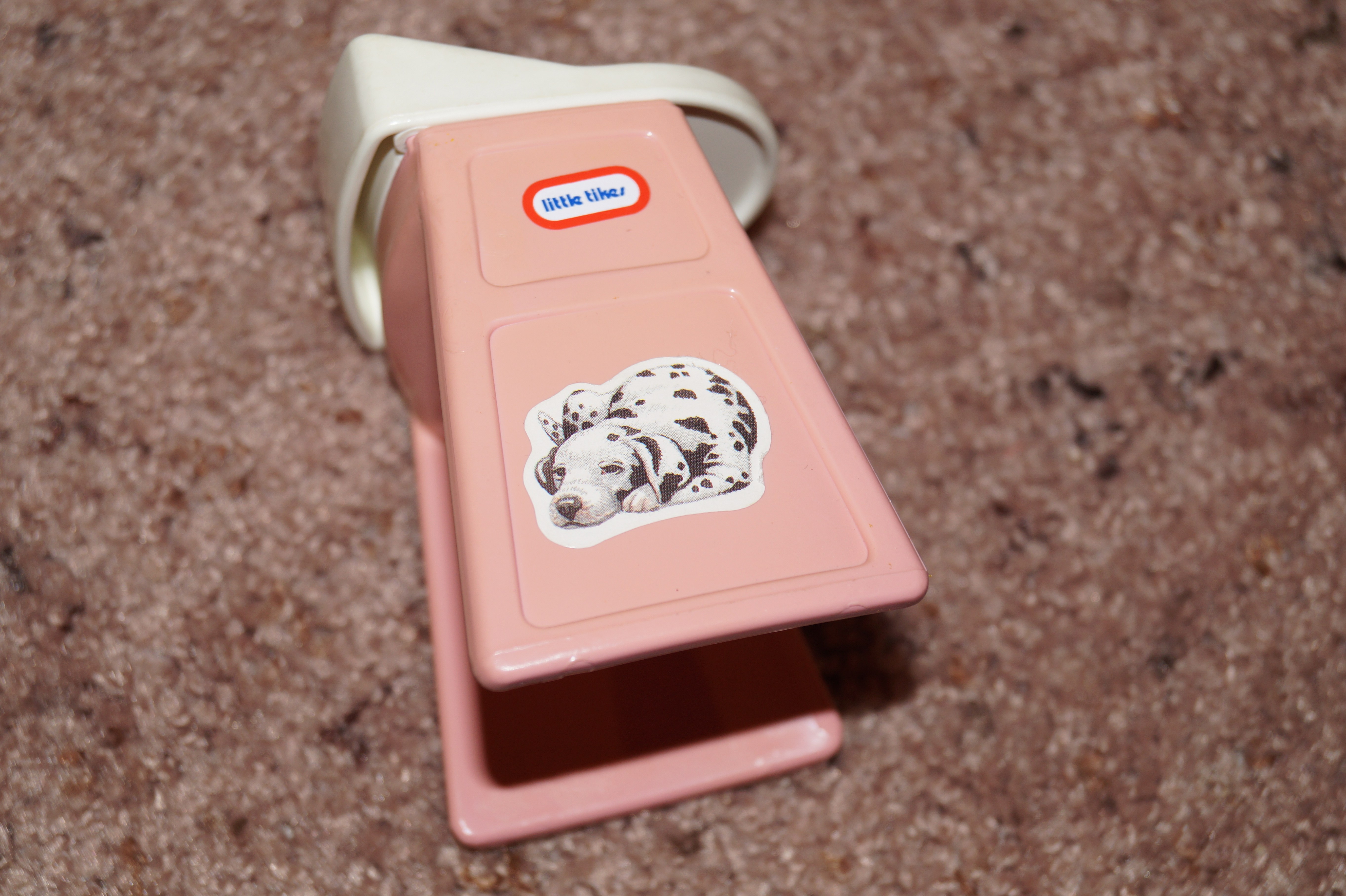 Little Tikes Large  Blue Roof Dollhouse, Minivan and Accessories