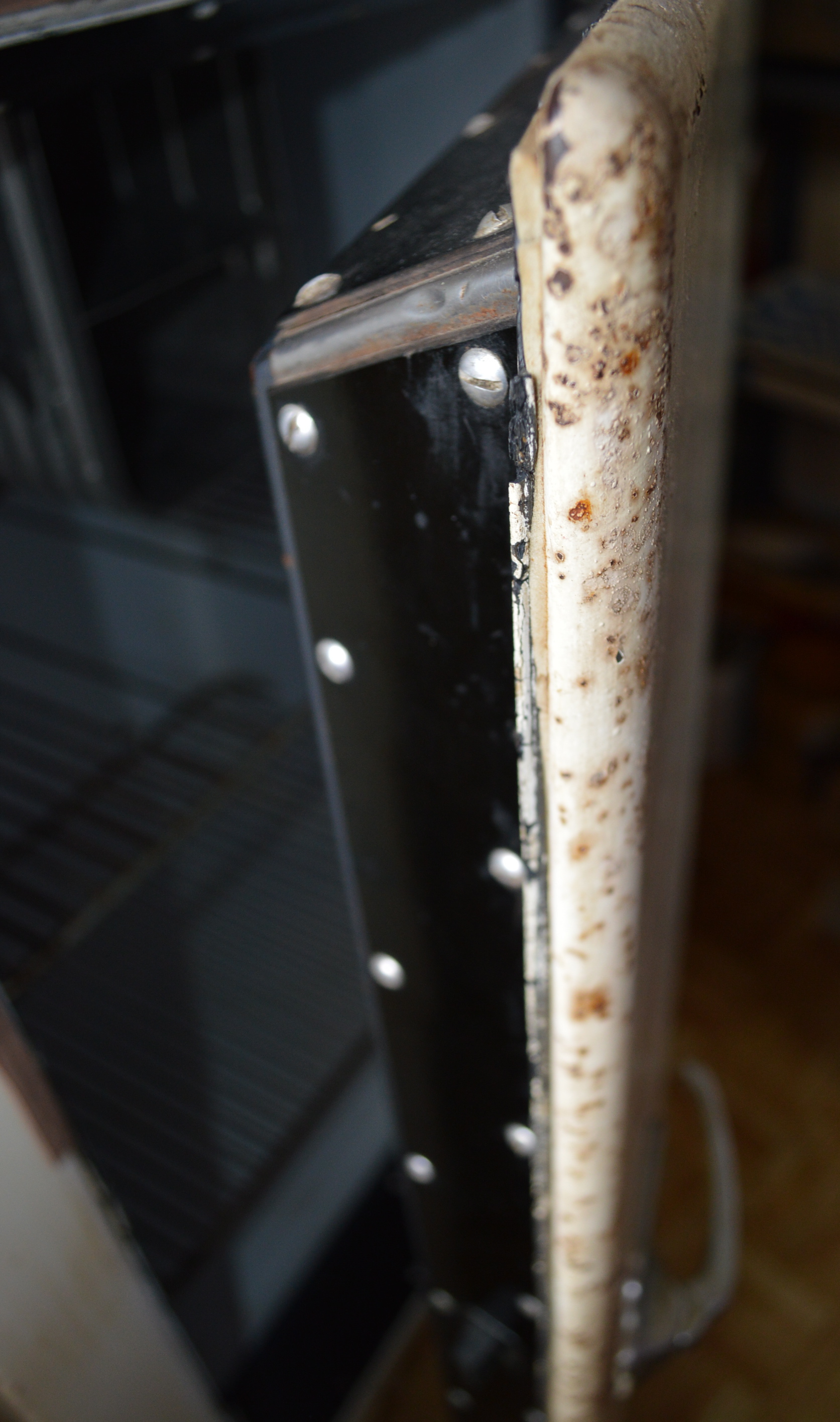 GE Monitor Top Refrigerator