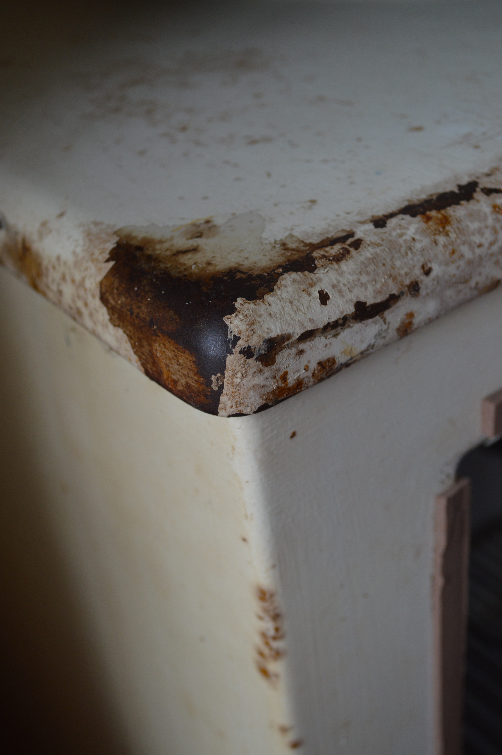 GE Monitor Top Refrigerator