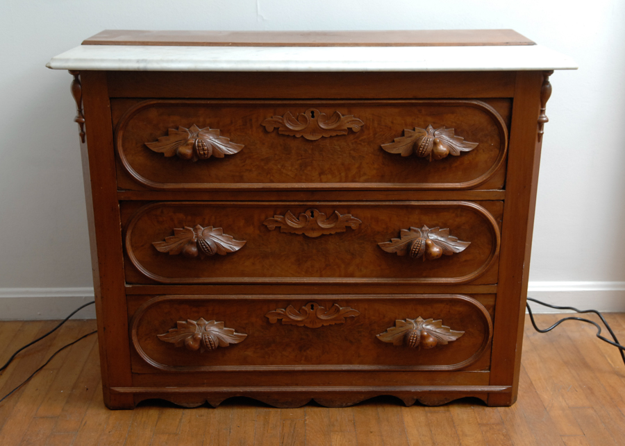 Antique Victorian Dresser in Burled Walnut