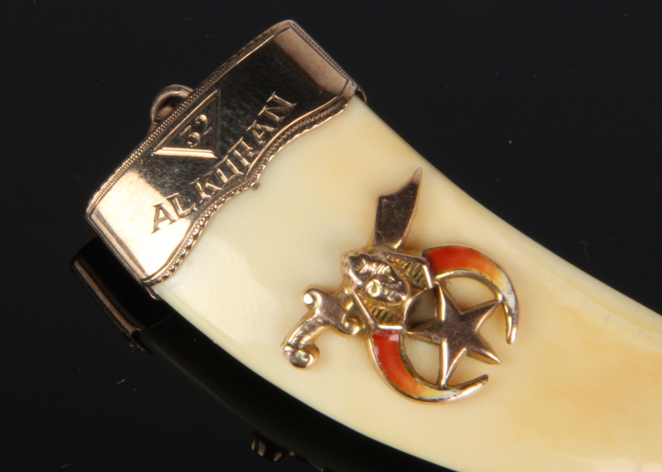 Vintage Shriner Tiger Claw Pendant