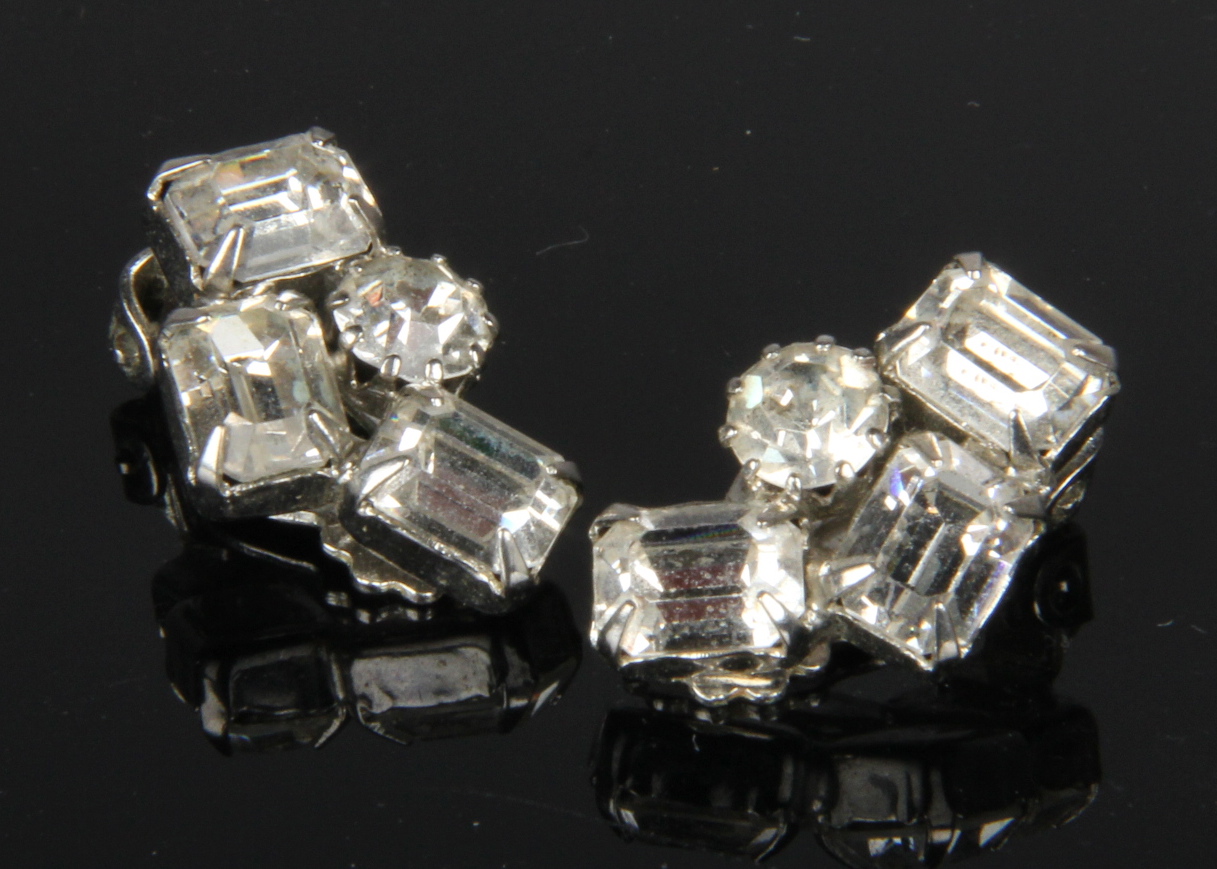 Assorted Costume Jewelry Clip-On Earrings