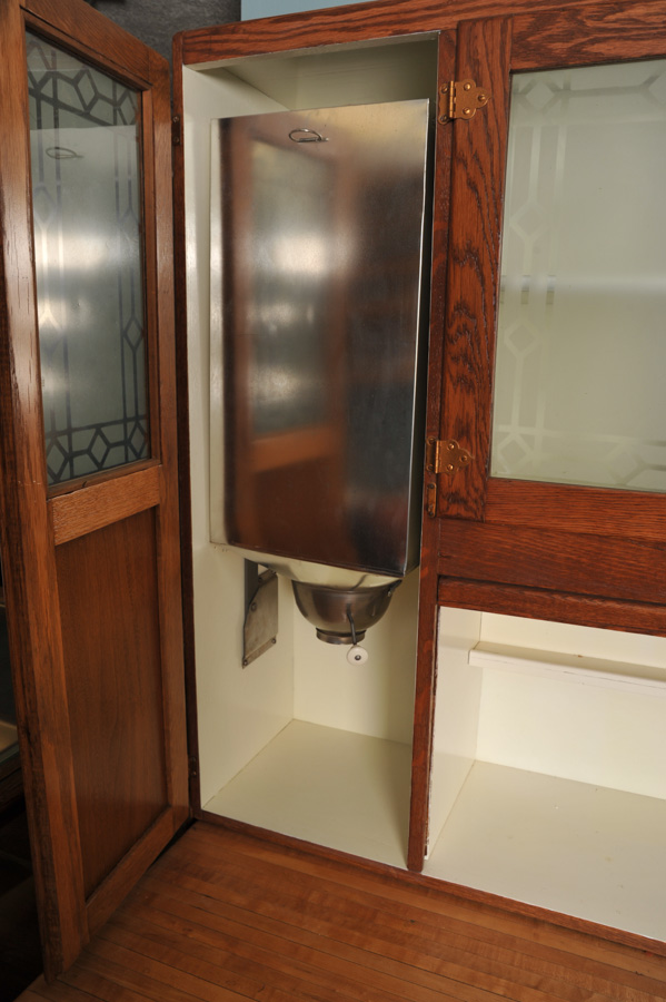 Sellers Kitchen Cabinet in Golden Oak Finish