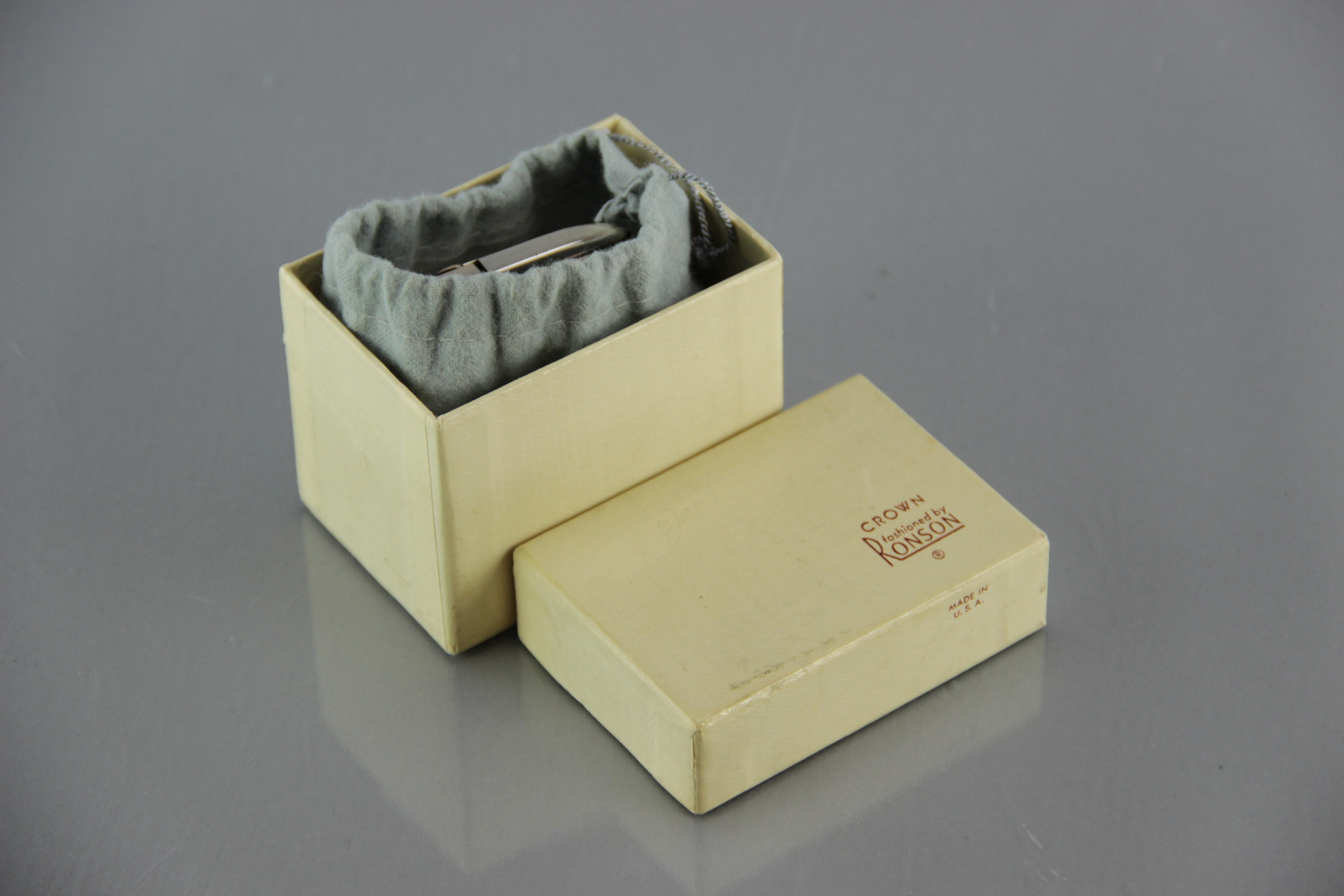 Ronson Crown Silver Table Lighter