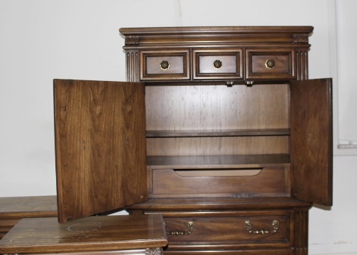 Vintage Thomasville Bedroom Set