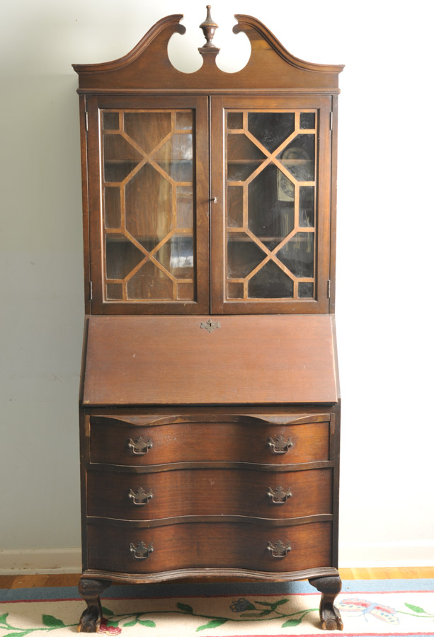 Antique Maddox Governor Winthrop Secretary