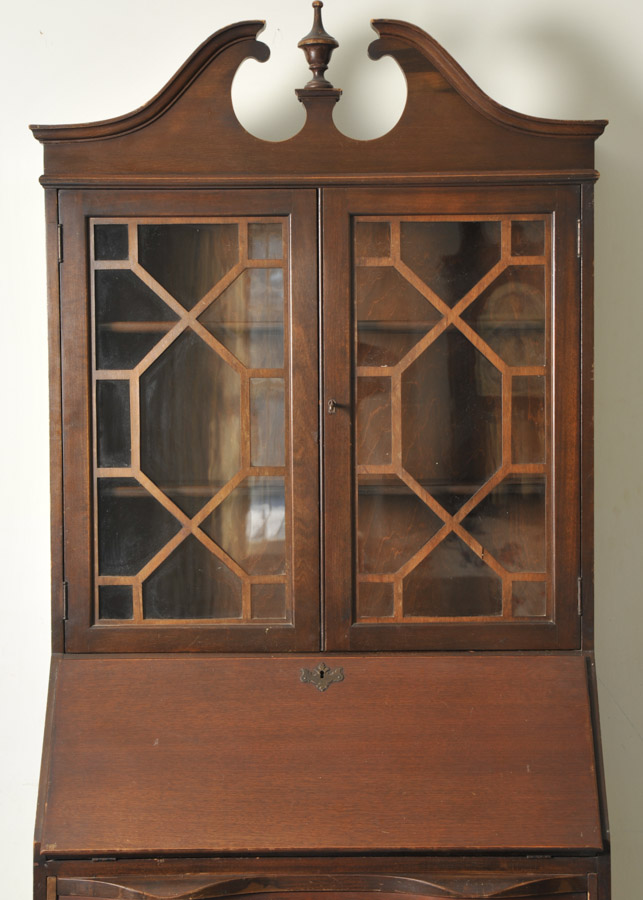 Antique Maddox Governor Winthrop Secretary