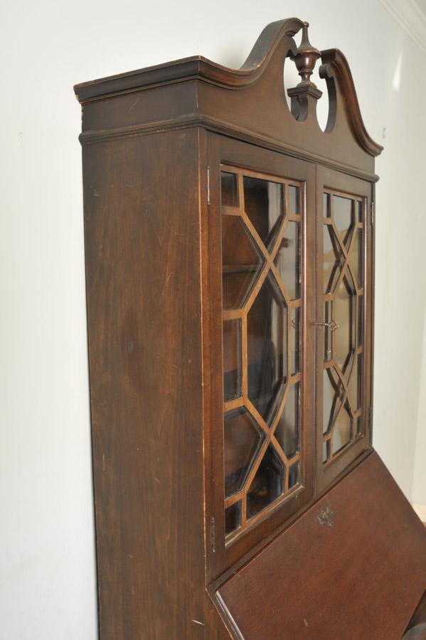 Antique Maddox Governor Winthrop Secretary