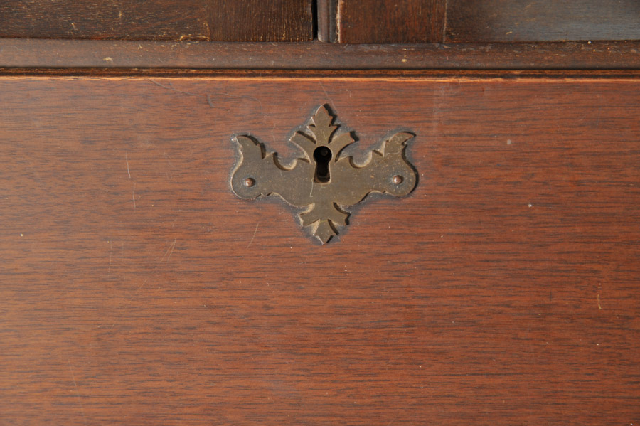 Antique Maddox Governor Winthrop Secretary