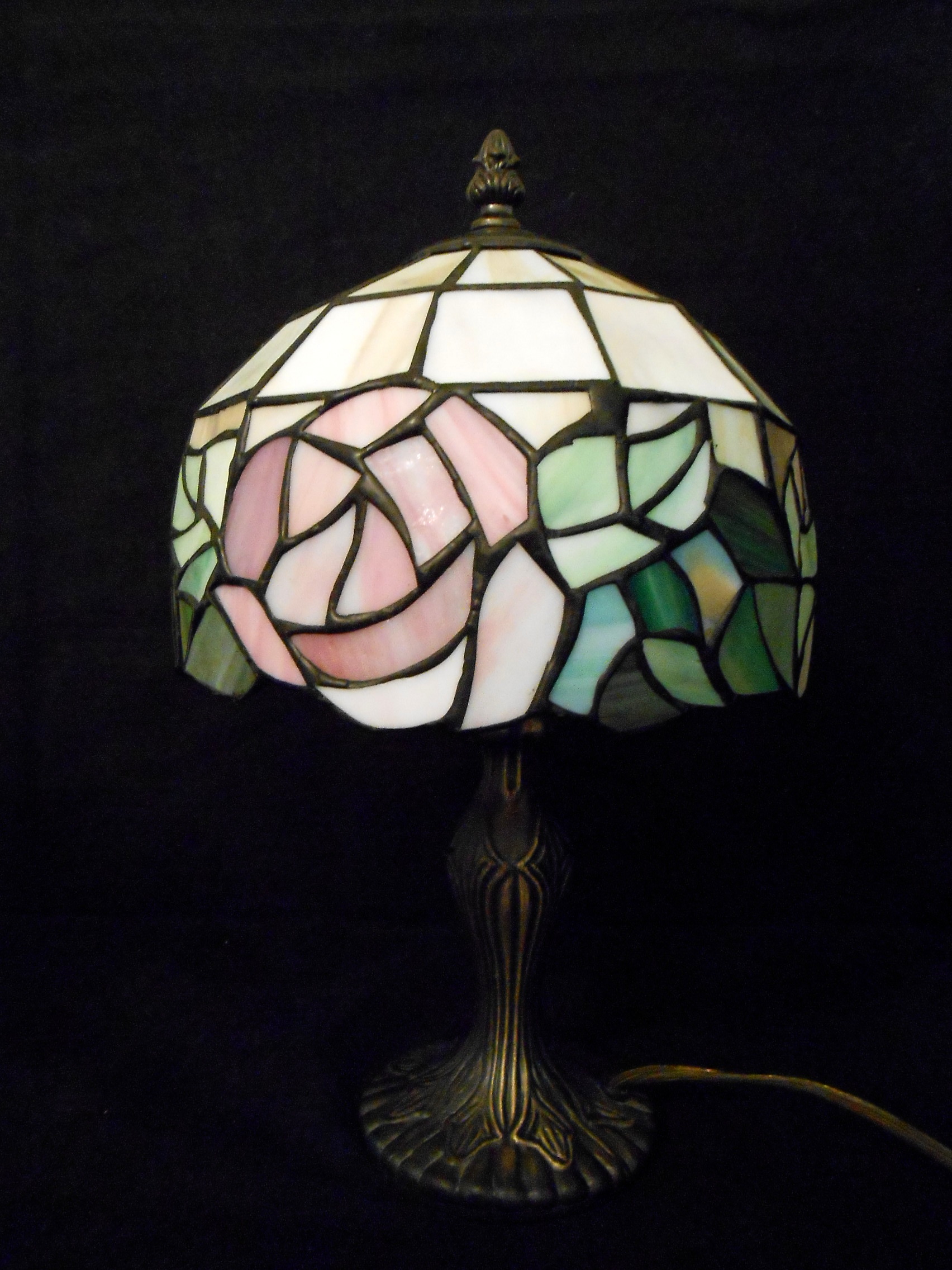 Dale Tiffany Hummingbird Accent Lamp and Rose Lamp