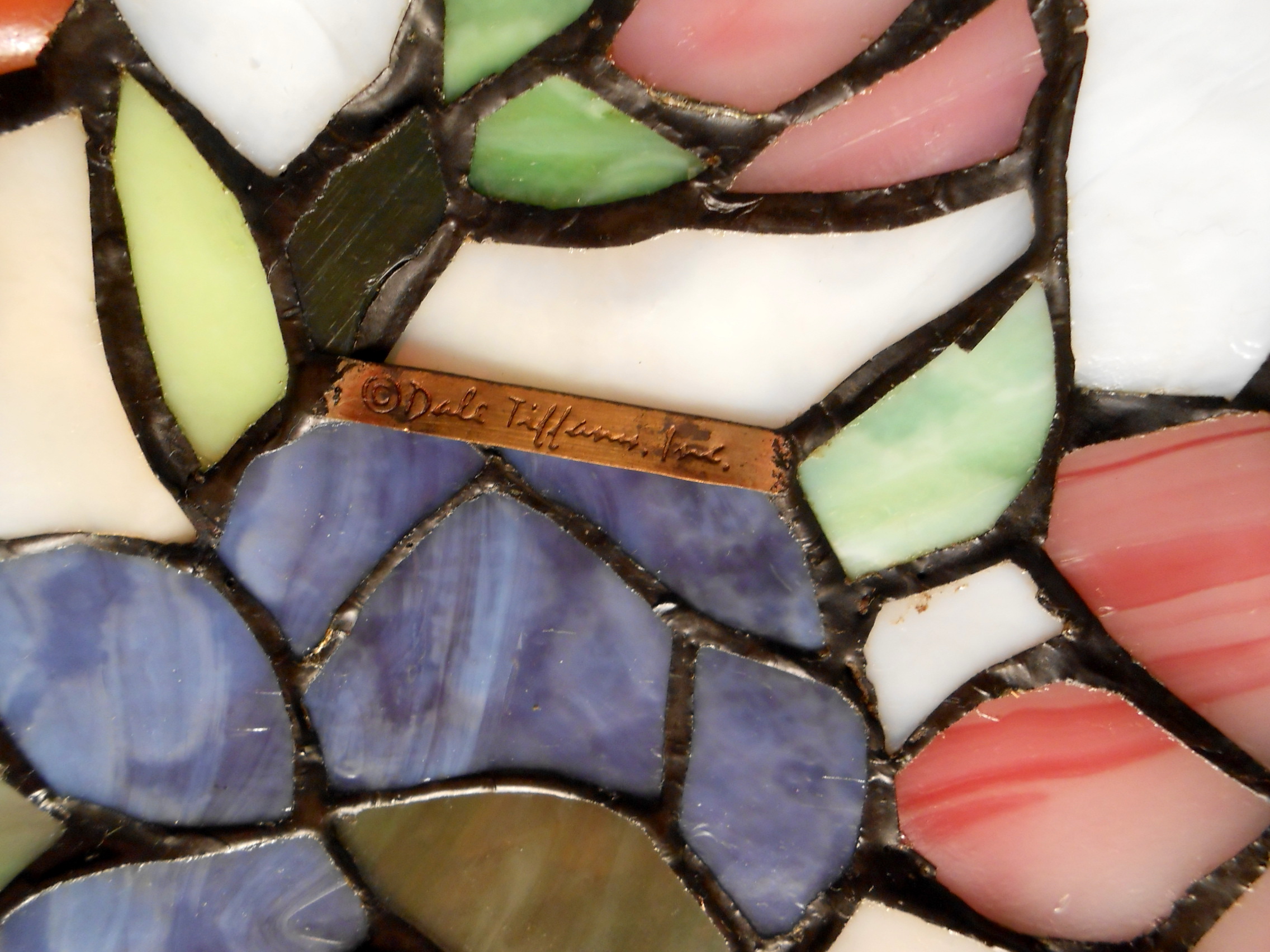 Dale Tiffany Hummingbird Accent Lamp and Rose Lamp