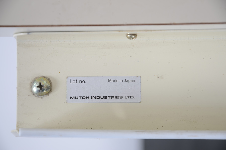 Muton Drafting Table