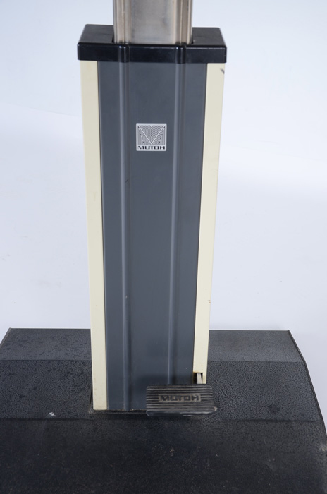 Muton Drafting Table