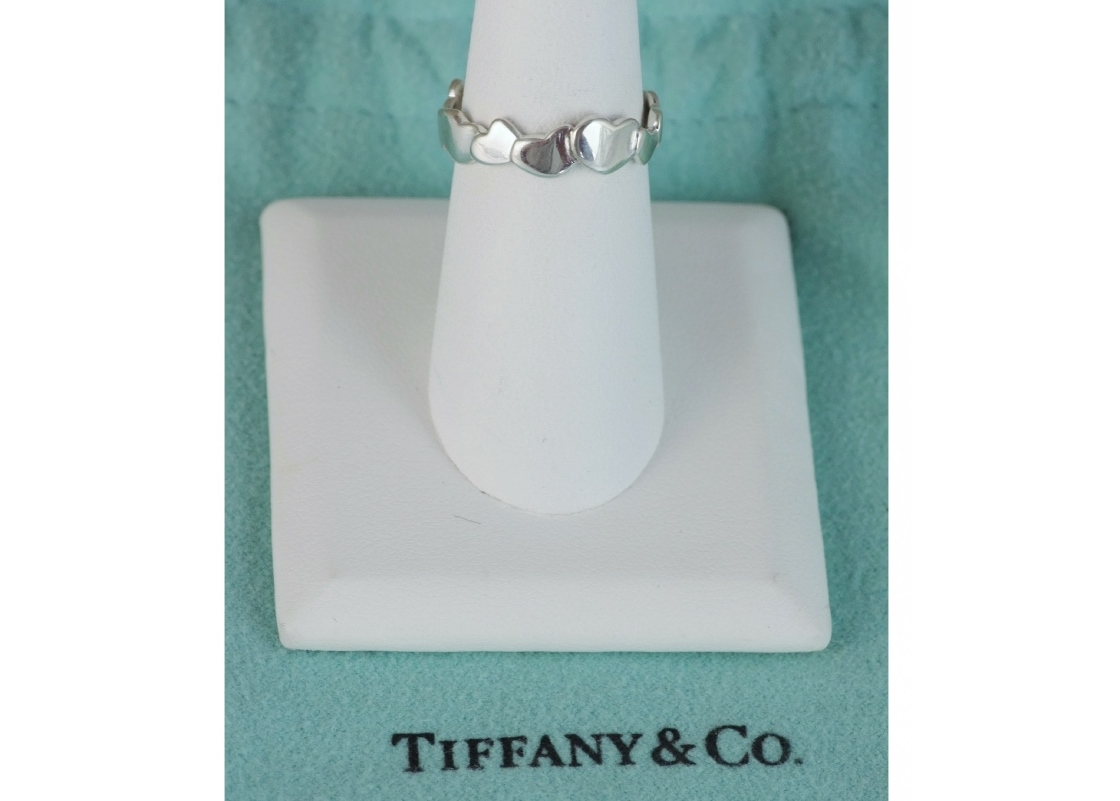 Tiffany & Co. Paloma Picasso Modern Heart Ring