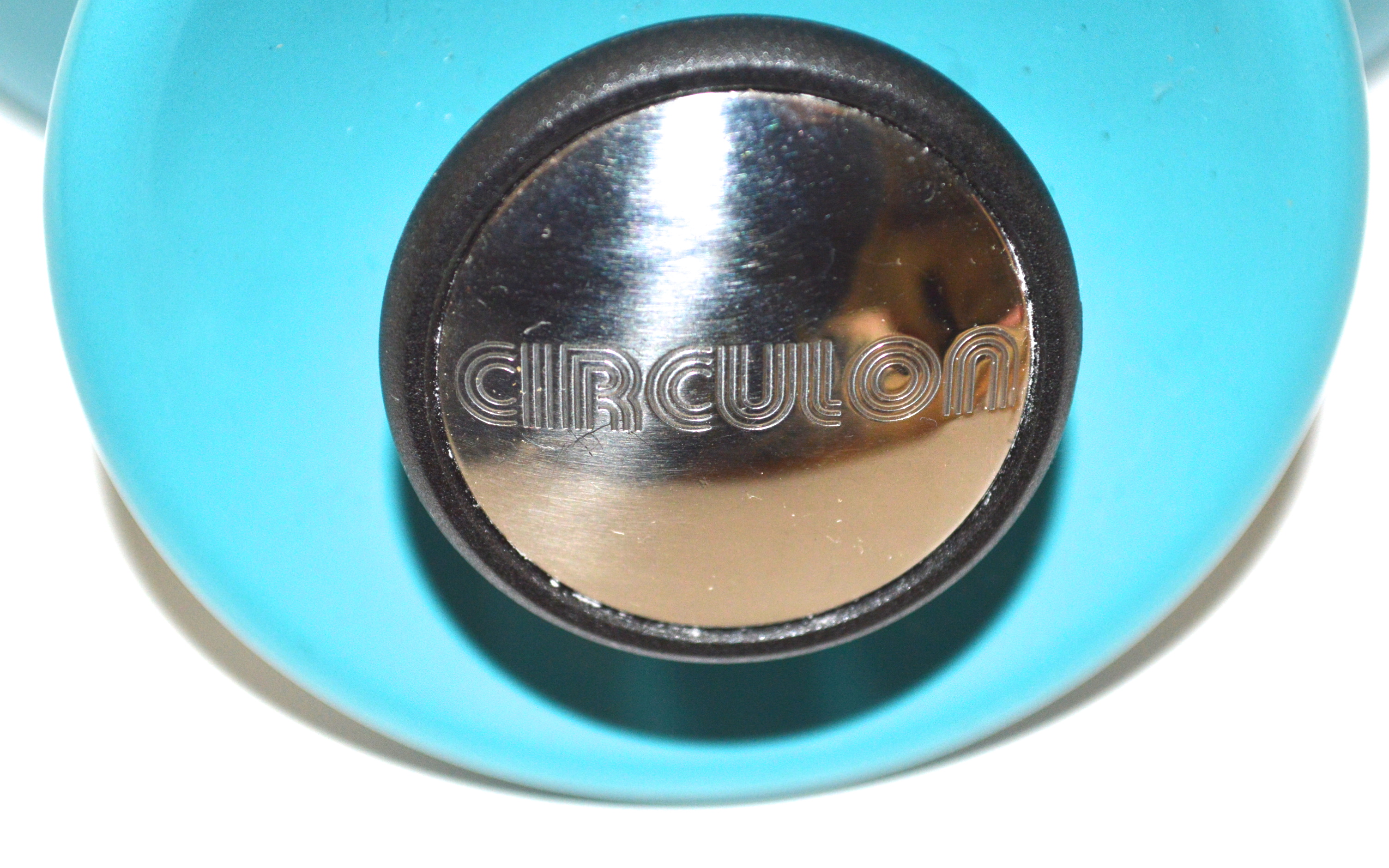 Circulon Two Quart Whistling Tea Kettle