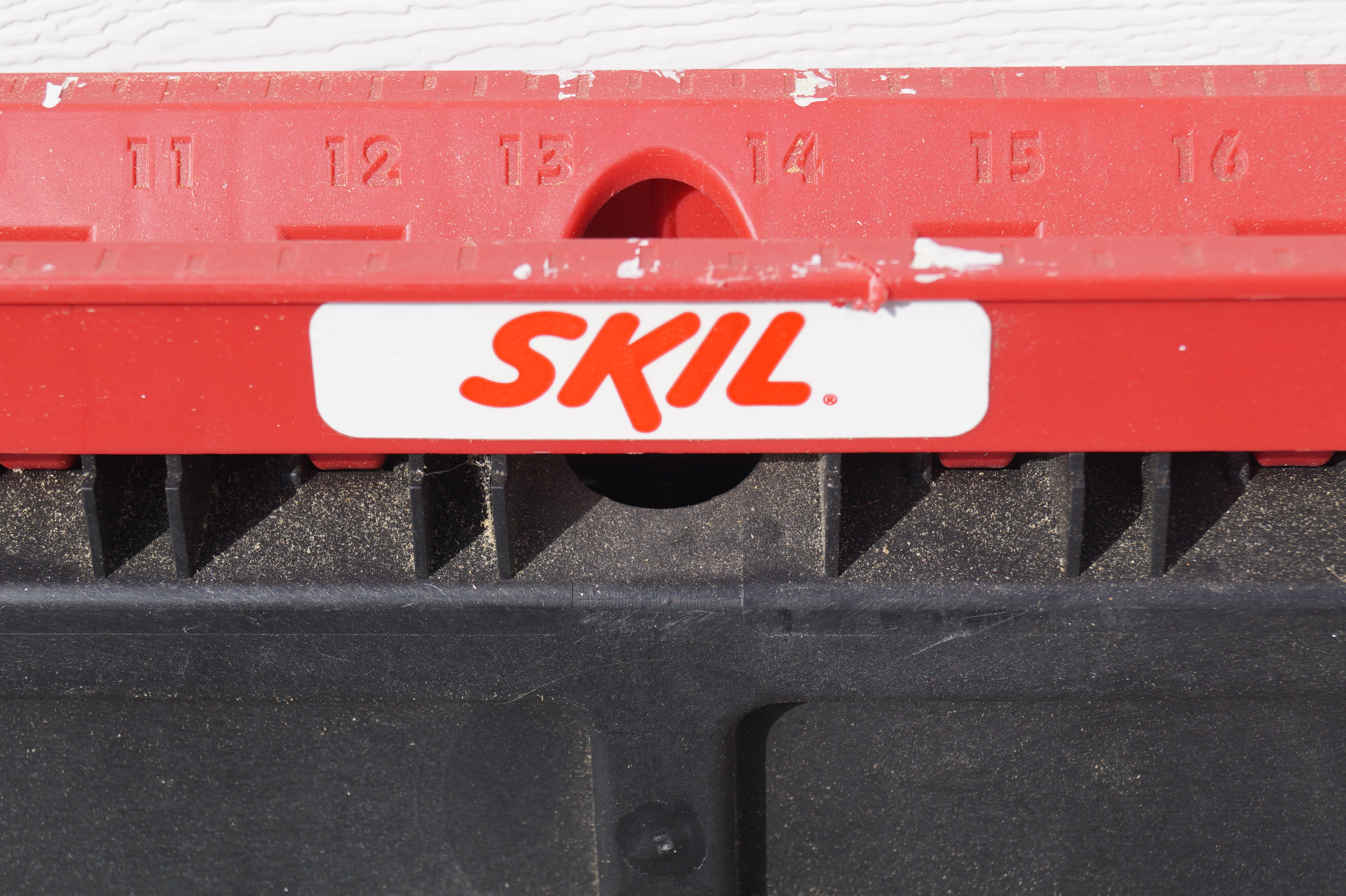 Skil Folding Plastic Saw Horses