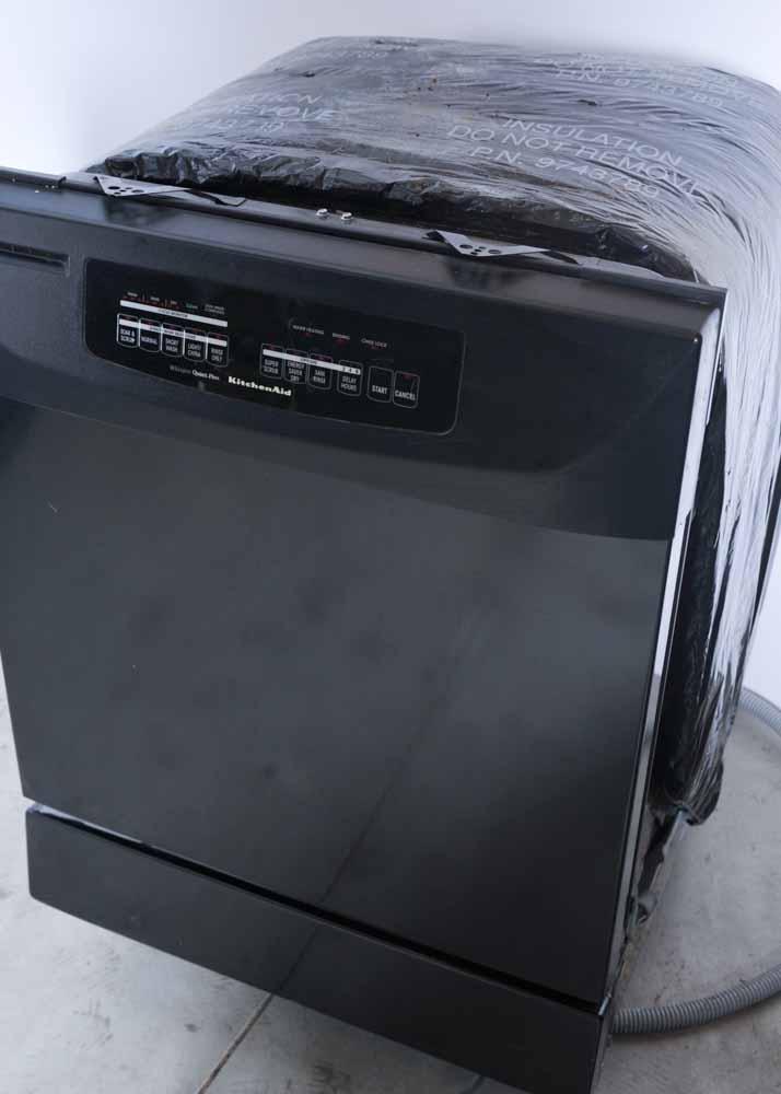 KitchenAid Dishwasher - Whisper Quiet Plus