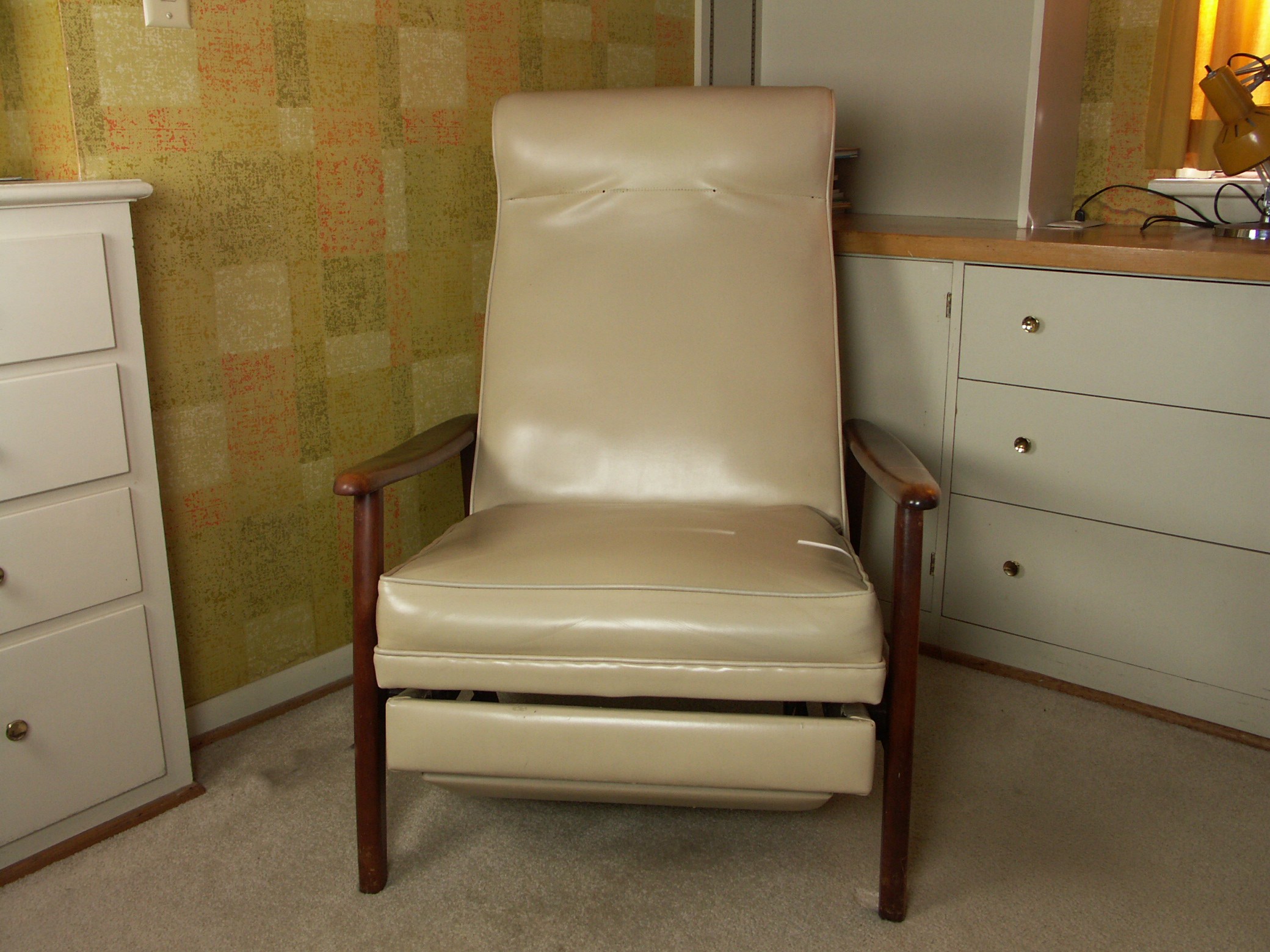 Mid-Century Modern Selig Reclining Chair