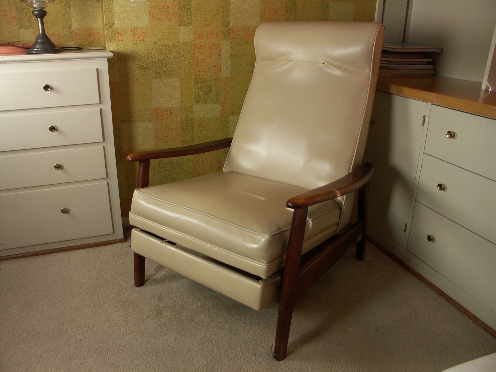 Mid-Century Modern Selig Reclining Chair