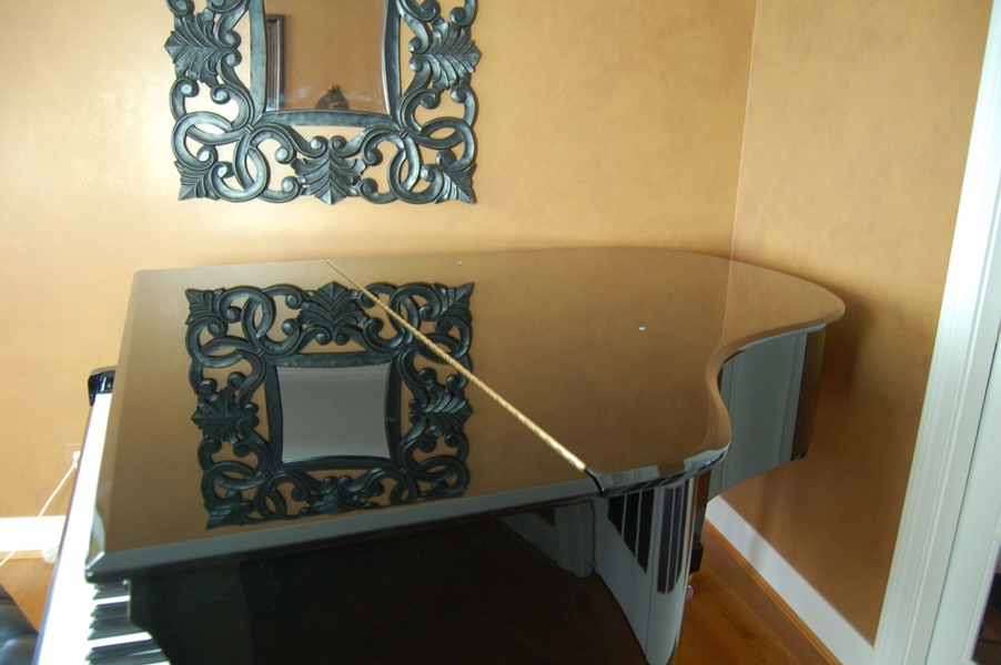 Hailun Ebony Grand Piano (HG178) and Tufted Bench