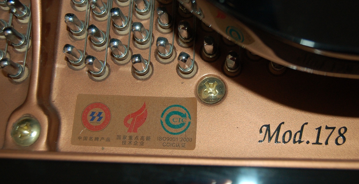 Hailun Ebony Grand Piano (HG178) and Tufted Bench