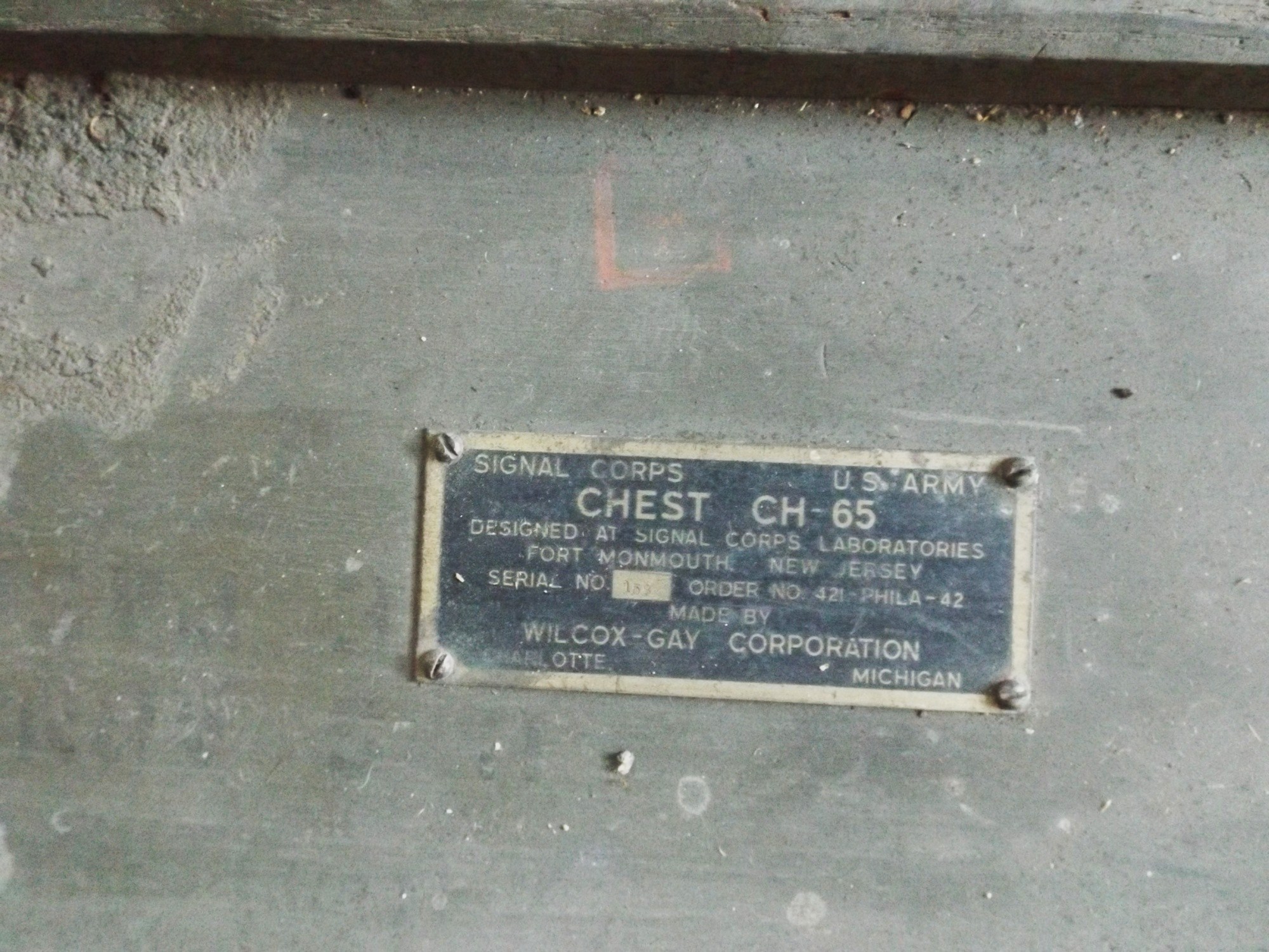 WWII  US Army Signal Corps Wooden Chest