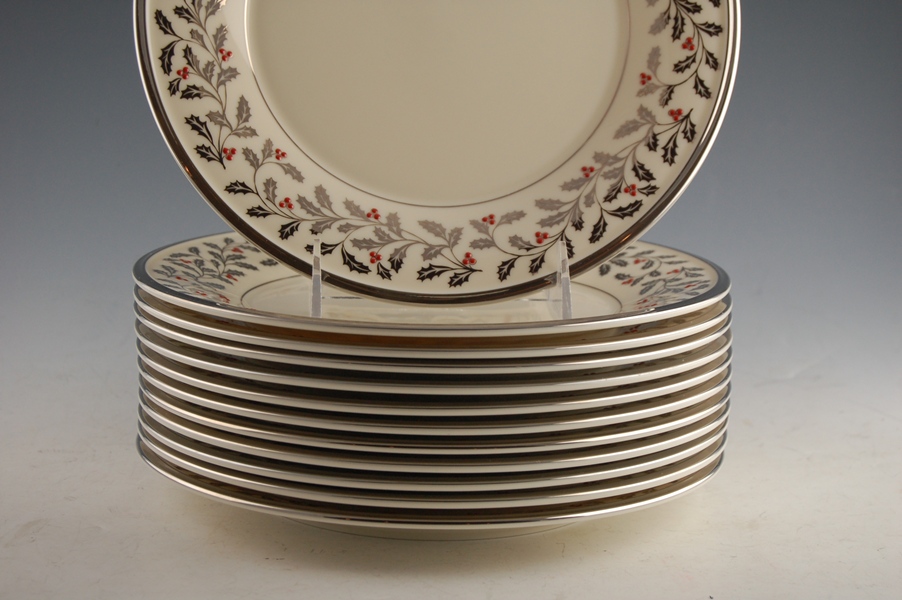 Lenox "Solitaire Christmas" Luncheon Plates Set of Twelve