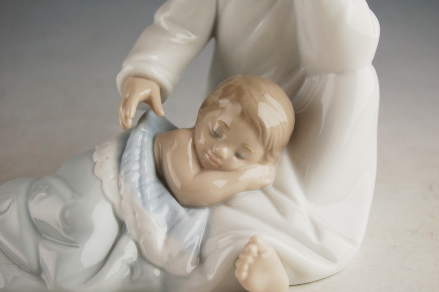 Lladro "My Guardian Angel" Porcelain Figurine