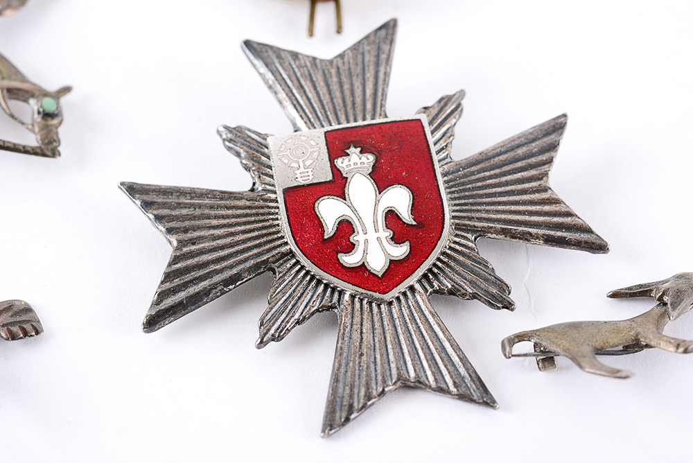 Collection of Various Jewelry