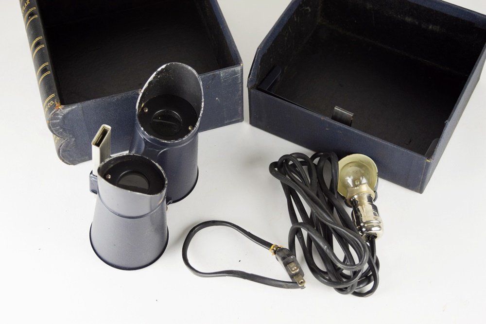 "Keystone View Company Stereoscope and Cards, Circa 1930