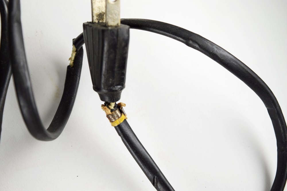 "Keystone View Company Stereoscope and Cards, Circa 1930