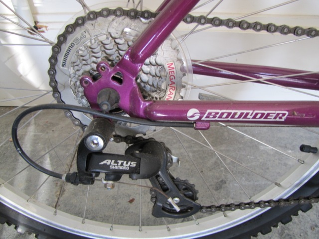 Ladies Giant Boulder Mountain Bike