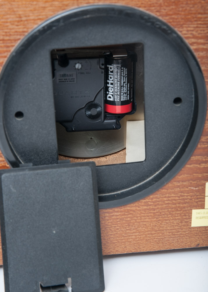 Daniel Dakota Quartz Battery Operated Mantel Clock