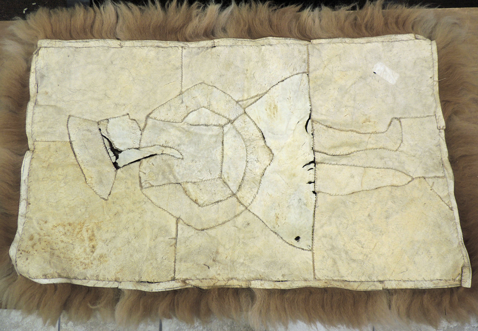 Handcrafted Vintage Alpaca Fur Hide Rug Wall Hanging Art