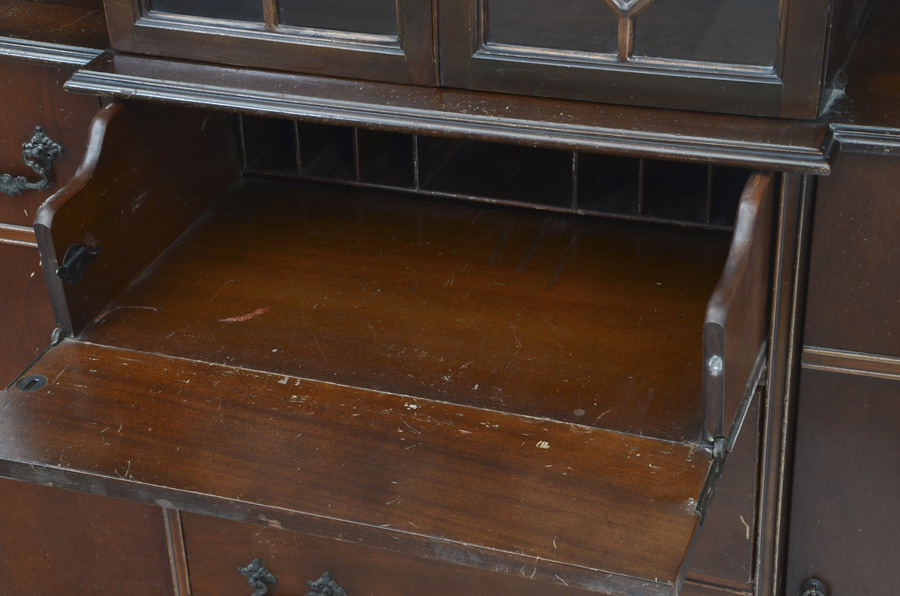 Mahogany Breakfront China Cabinet