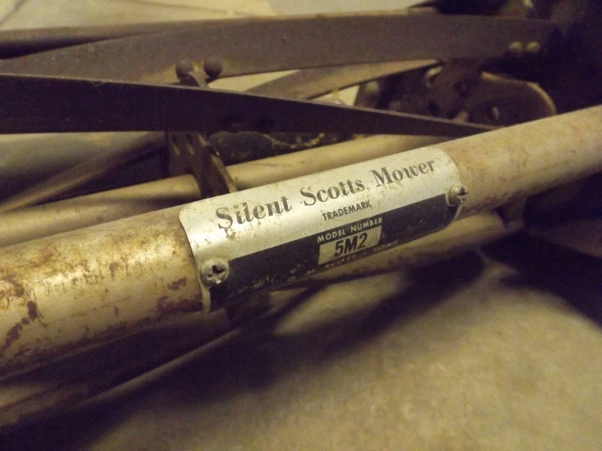 Scott's 'Silent' Push Mower