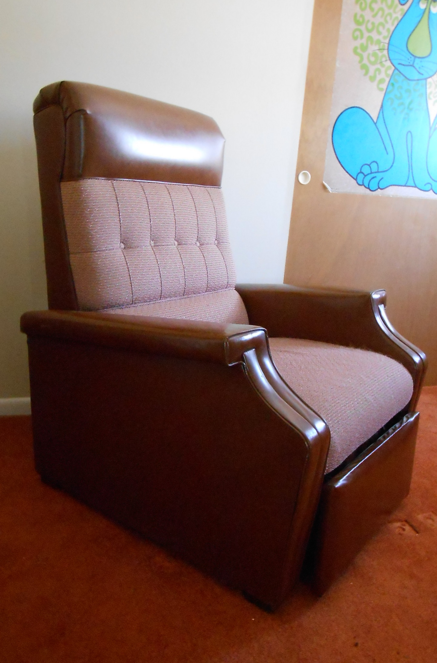 Vintage Brown Vinyl Recliner