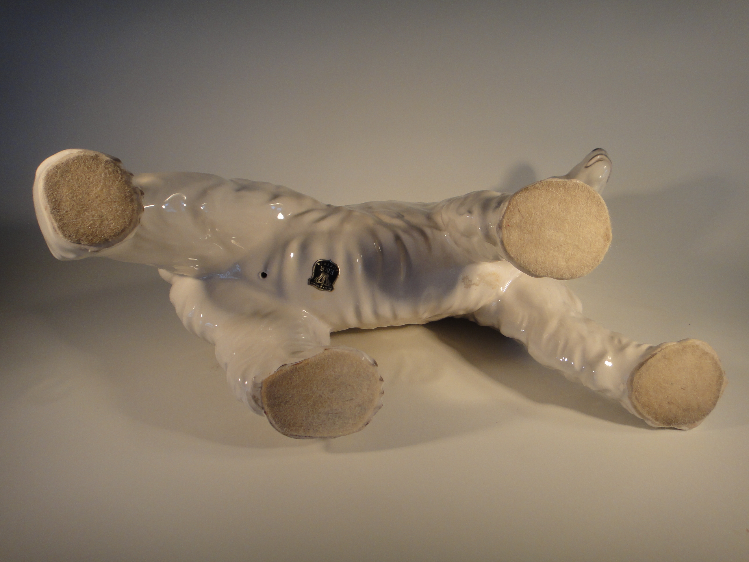 Vintage Austria E&R Golden Crown Polar Bear