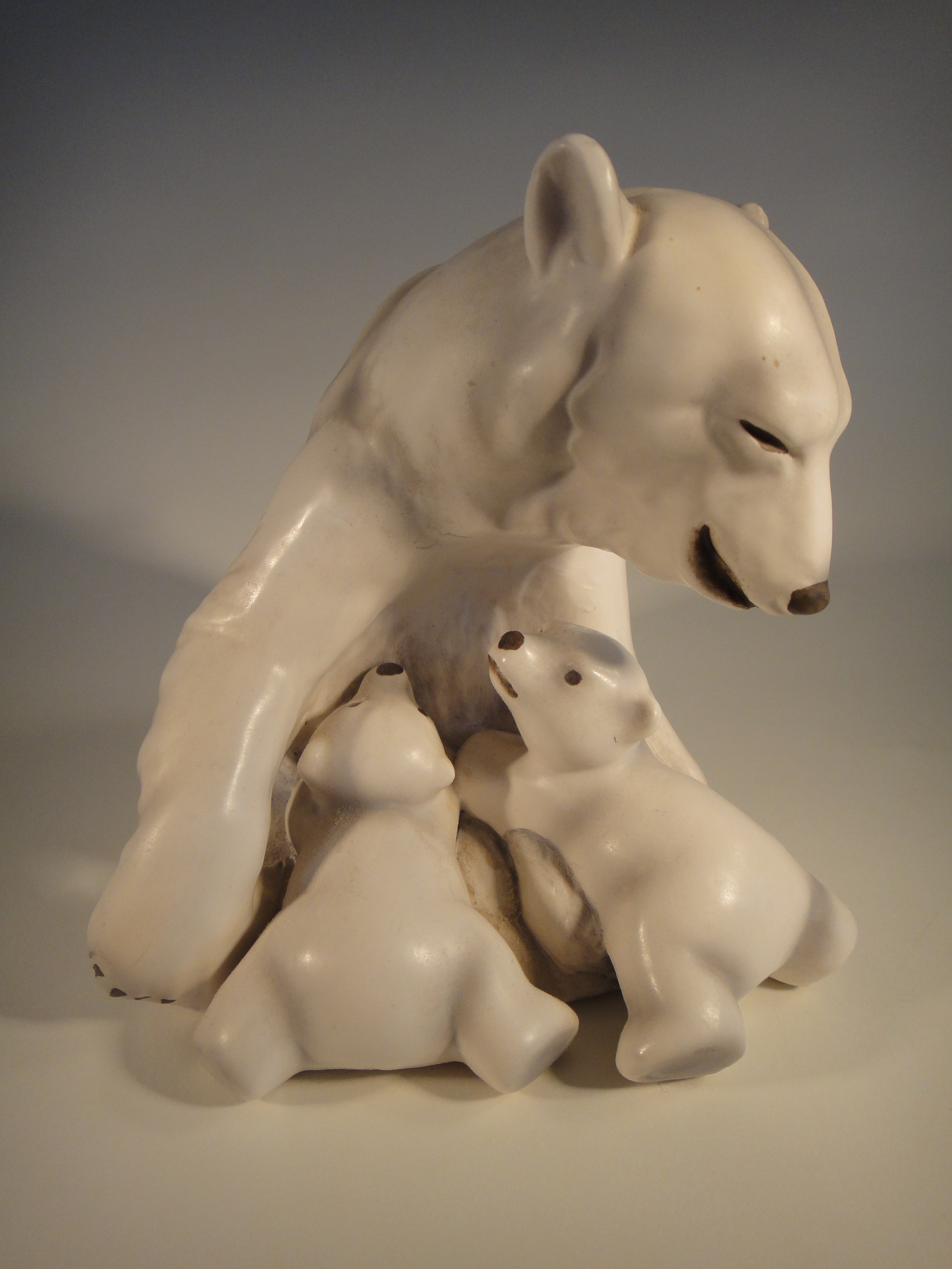 Vintage Goebel Polar Bear Mother and Cubs