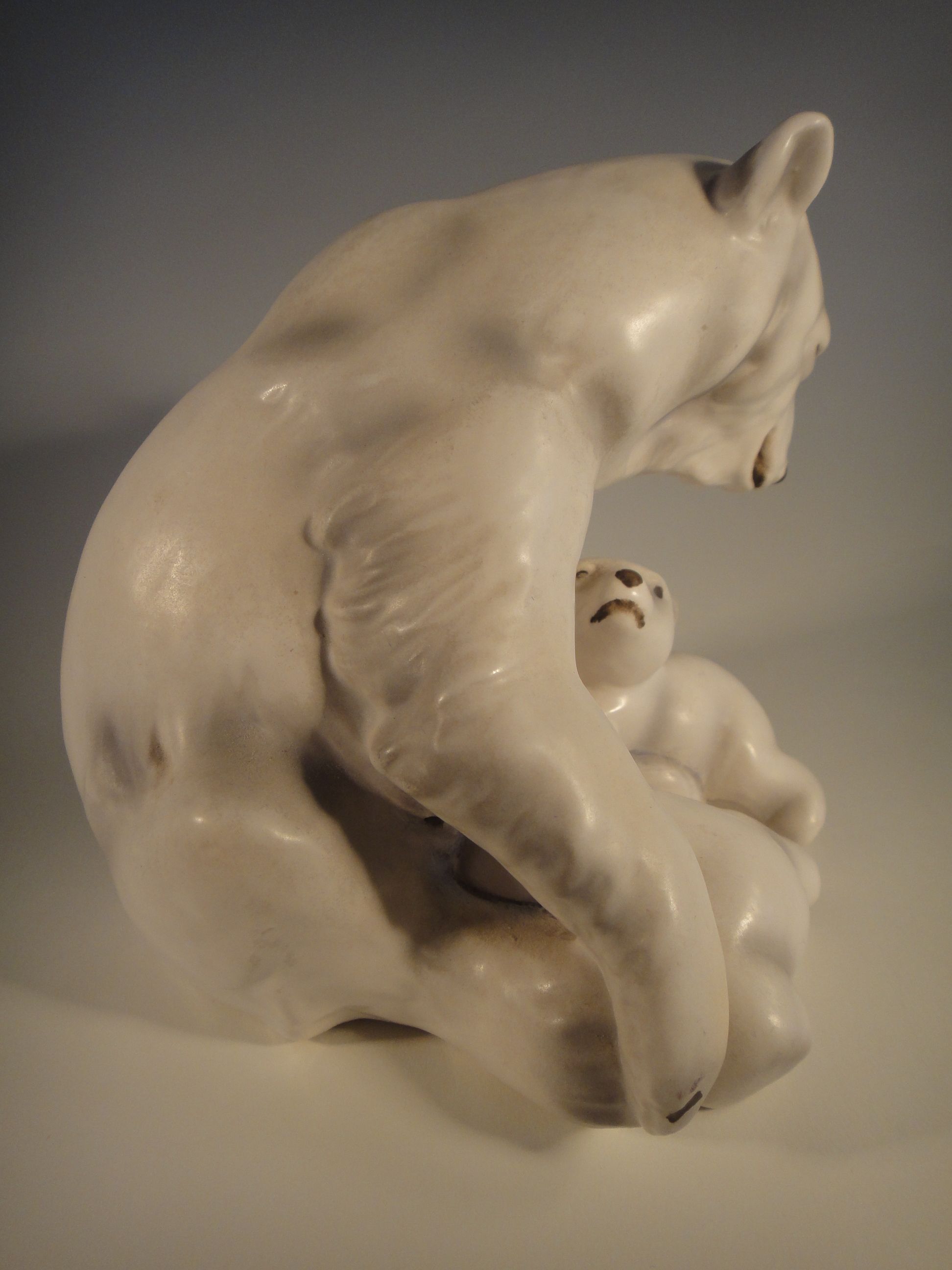 Vintage Goebel Polar Bear Mother and Cubs