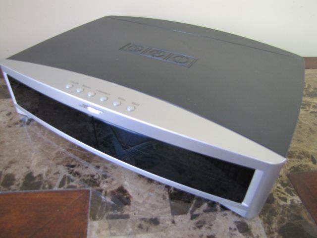 Bose Media Center AV3-2-1III with Floor Speaker System