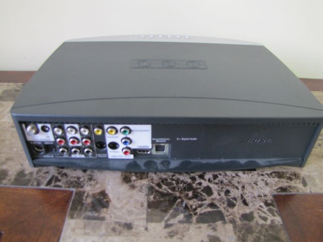 Bose Media Center AV3-2-1III with Floor Speaker System