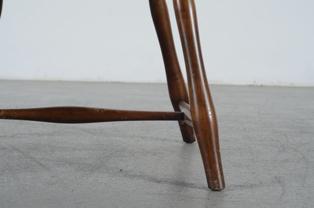 Thomas Jefferson Reproduction Windsor Writing Desk Chair