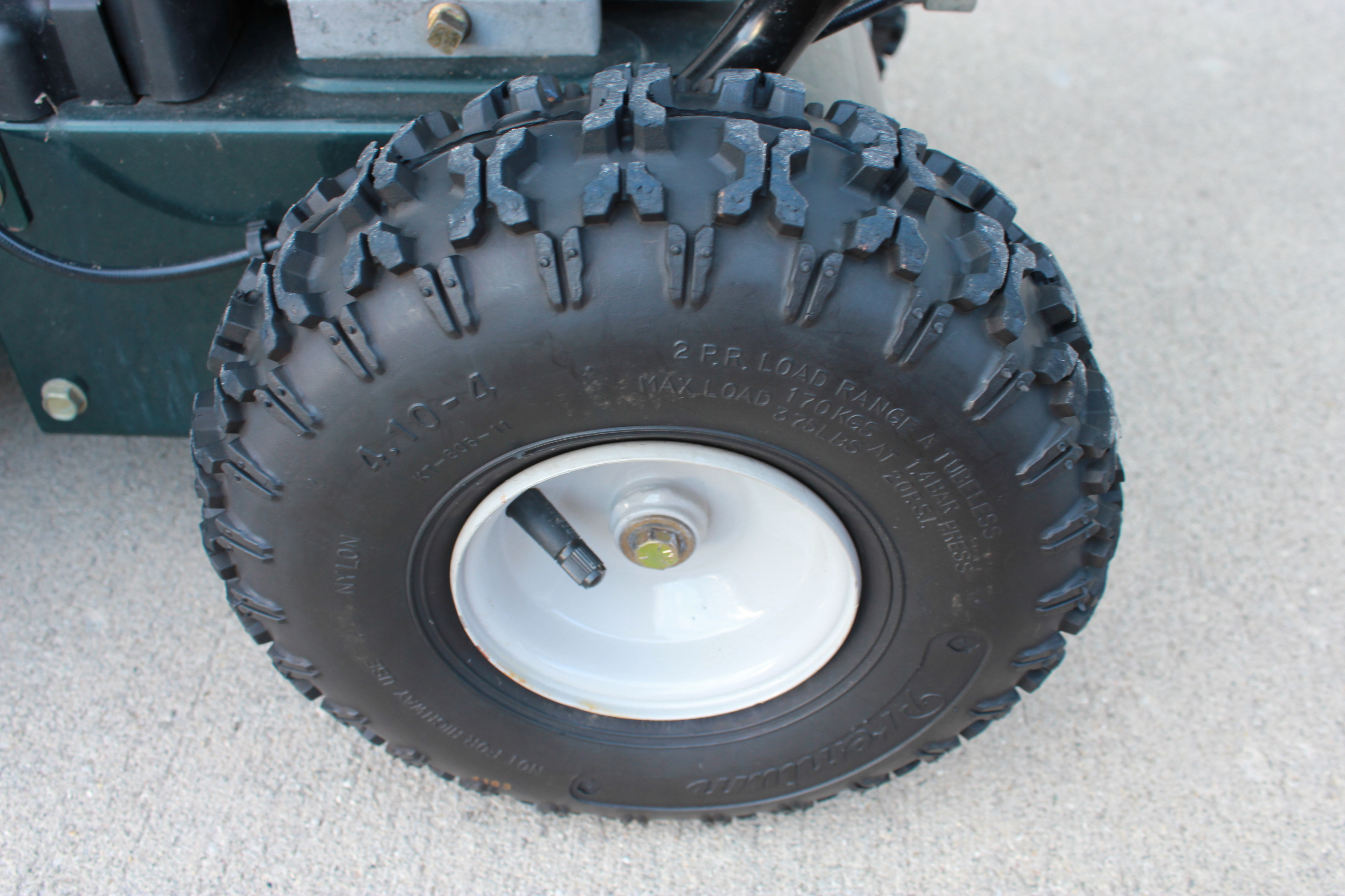 Yard Machines 5.5 HP Snowblower