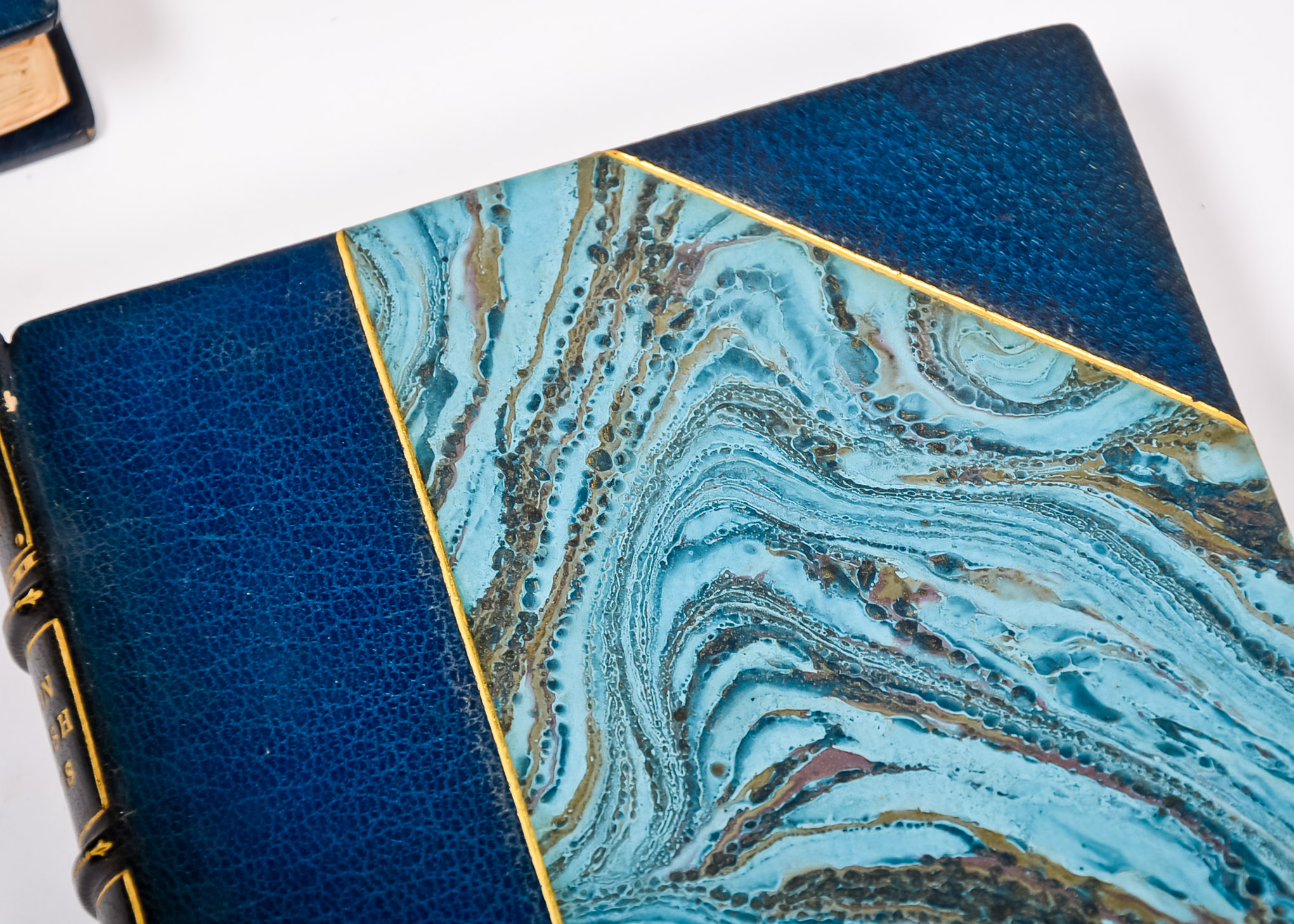 Modern English Essays Five Volume Set