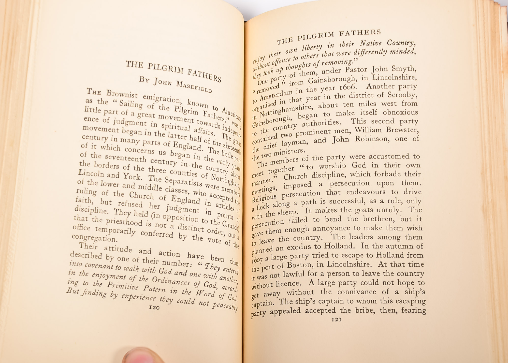 Modern English Essays Five Volume Set