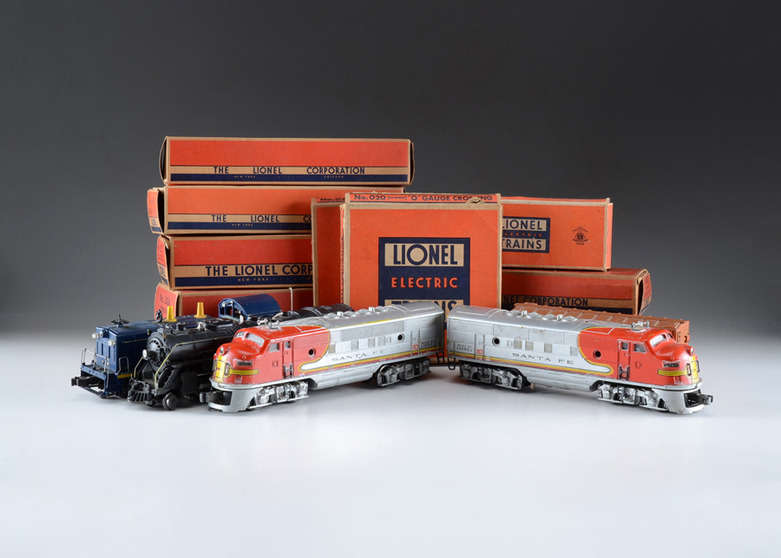 Vintage Lionel Train Cars