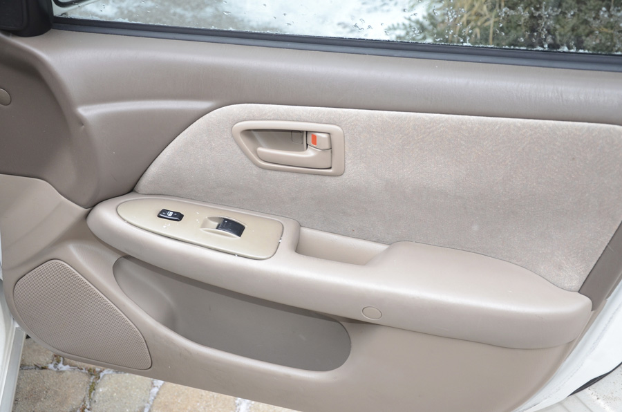 1999 Toyota Camry LE