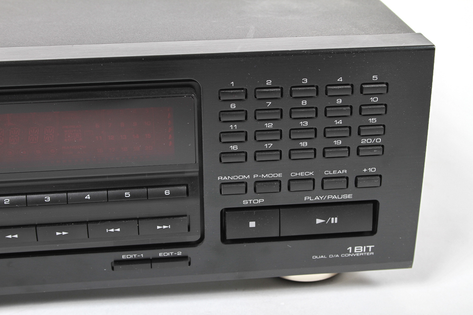 Kenwood Multiple CD Player